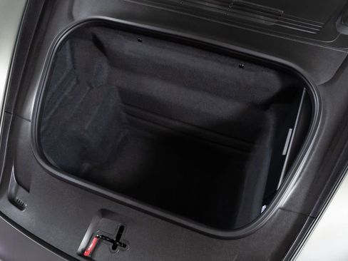 Used 2024 Porsche 911 Turbo S image 9