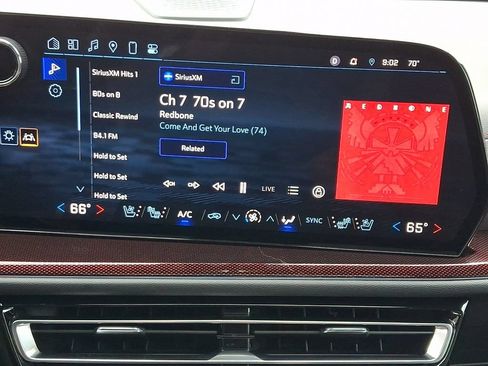 Used 2024 Chevrolet Traverse RS w/ LPO, Floor Liner Package AWD/4WD image 18