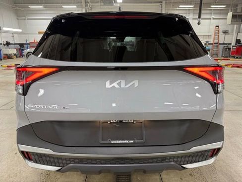 Certified 2024 Kia Sportage X-Pro image 4