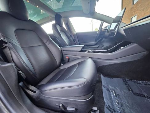 Used 2018 Tesla Model 3 Long Range image 53
