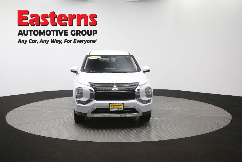 Used 2024 Mitsubishi Outlander SE FWD image 50