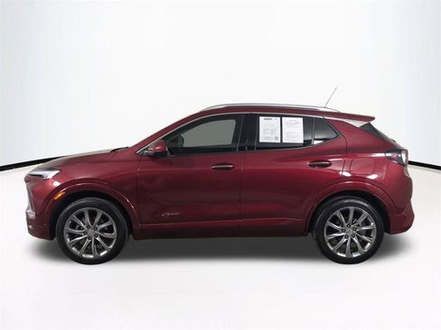 Used 2025 Buick Encore GX Avenir w/ Avenir Technology Package image 8