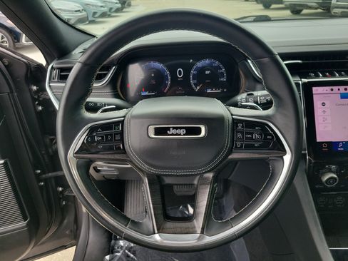 Used 2021 Jeep Grand Cherokee L Overland w/ Luxury Tech Group IV RWD image 31