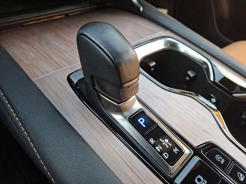 Used 2024 Lexus RX 350 Premium image 13