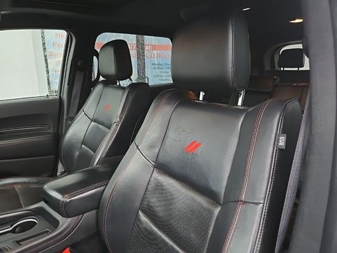 Used 2023 Dodge Durango GT image 32