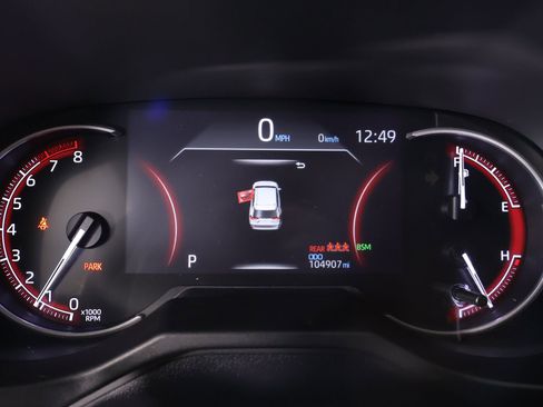 Used 2019 Toyota RAV4 Adventure image 4