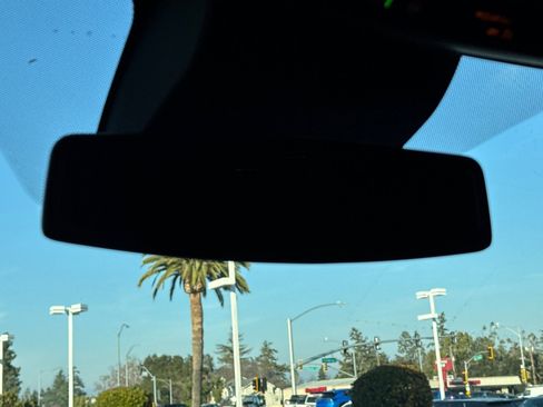 Used 2025 GMC Yukon Denali image 25