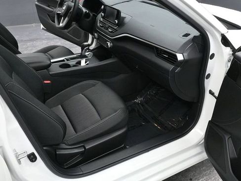 Used 2021 Nissan Altima 2.5 S image 15