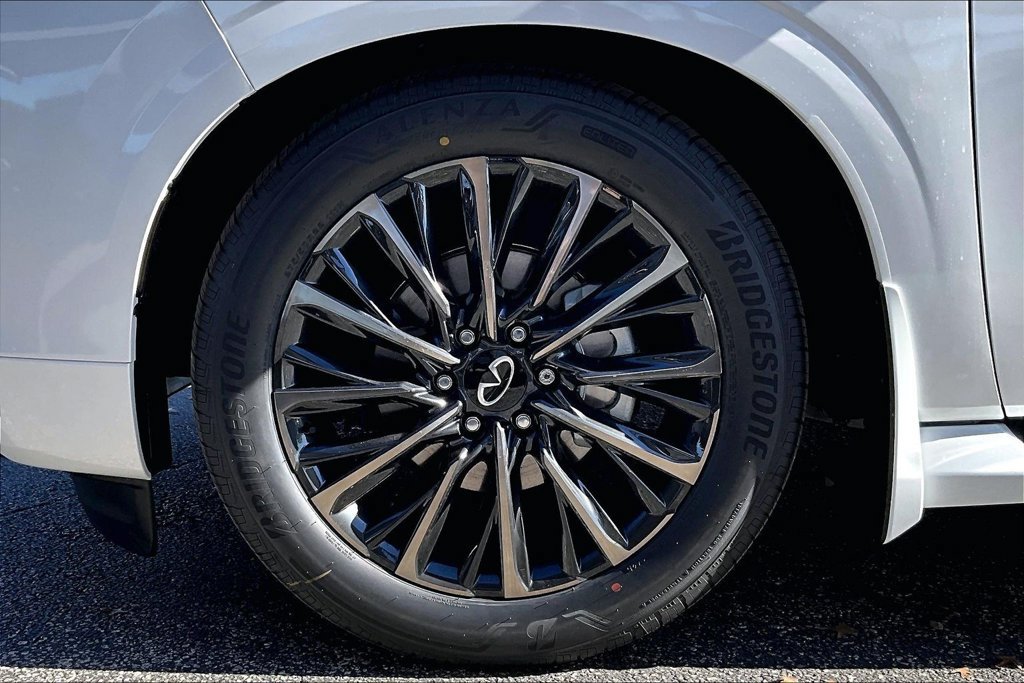 New 2027 INFINITI QX80 Autograph w/ Premium Cargo Package AWD/4WD image 12