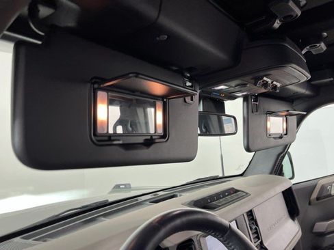 Used 2023 Ford Bronco Wildtrak AWD/4WD image 30