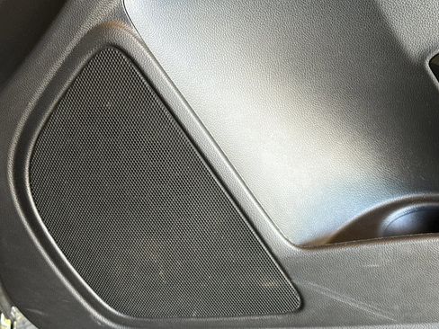 Used 2019 Chevrolet Colorado LT w/ LT Convenience Package RWD image 21
