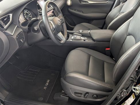 Certified 2025 INFINITI QX50 Luxe image 6