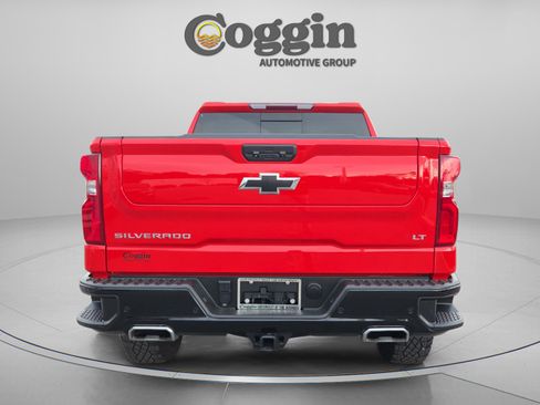 Used 2023 Chevrolet Silverado 1500 LT Trail Boss w/ LT Trail Boss Premium Package image 6