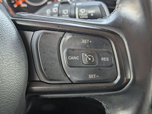 Used 2019 Jeep Wrangler Unlimited Sport S AWD/4WD image 21