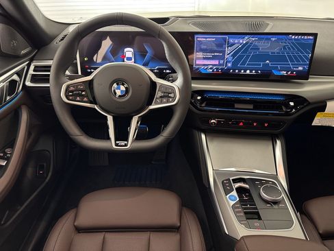 Used 2026 BMW i4 eDrive40 w/ M Sport Package RWD image 30