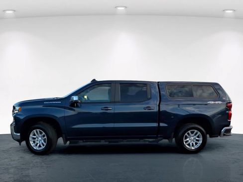 Used 2021 Chevrolet Silverado 1500 LT AWD/4WD image 16