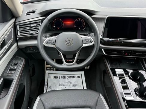 New 2026 Volkswagen Atlas Peak Edition image 36
