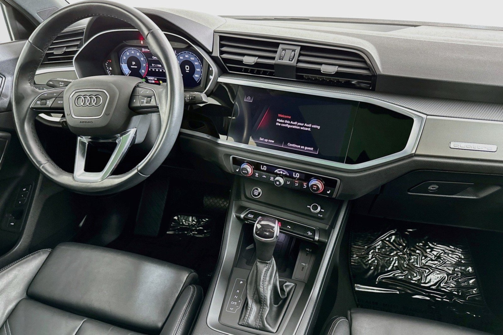Used 2024 Audi Q3 2.0T Premium w/ Convenience Package AWD/4WD image 6