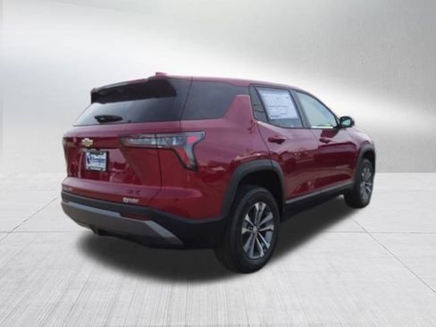 New 2026 Chevrolet Equinox LT w/ Convenience Package II image 8