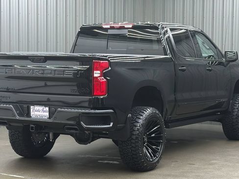 Used 2026 Chevrolet Silverado 1500 High Country w/ Midnight Edition AWD/4WD image 5