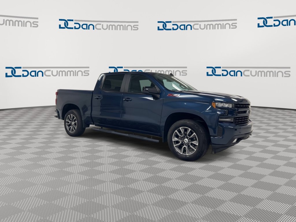 Used 2022 Chevrolet Silverado 1500 RST AWD/4WD image 2