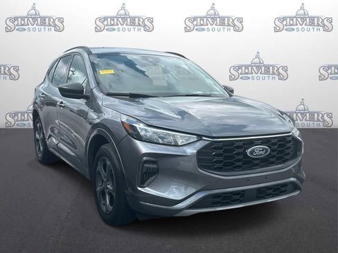 Certified 2024 Ford Escape ST-Line w/ Tech Pack #1 AWD/4WD image 1