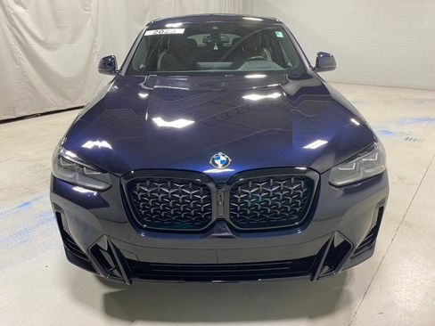 Used 2023 BMW X4 xDrive30i w/ M Sport Package image 3