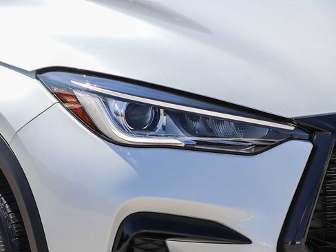 Used 2025 INFINITI QX50 Sport AWD/4WD image 4
