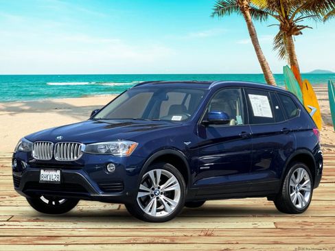 Used 2016 BMW X3 sDrive28i RWD image 2