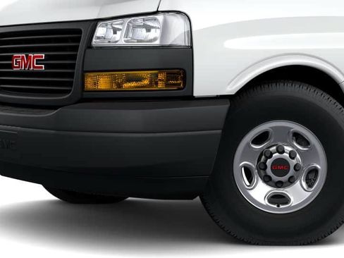 New 2026 GMC Savana 3500 w/ Driver Convenience Package RWD image 36