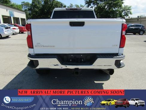 Used 2021 Chevrolet Silverado 2500 LTZ AWD/4WD image 6