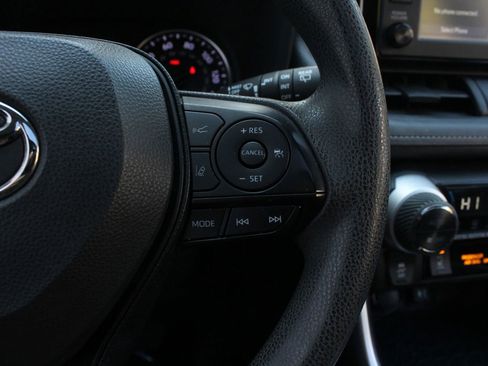 Used 2019 Toyota RAV4 XLE w/ Convenience Package image 27