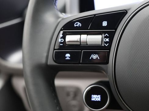 Used 2023 Hyundai Ioniq 6 Limited AWD/4WD image 19