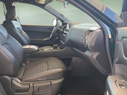Certified 2025 Nissan Pathfinder Rock Creek AWD/4WD image 11
