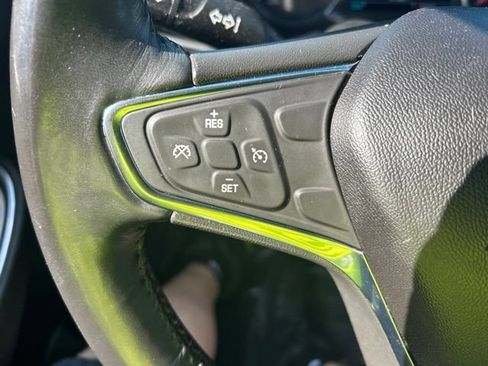 Used 2018 Chevrolet Malibu LT FWD image 22