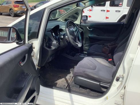 Used 2012 Honda Fit Sport image 7