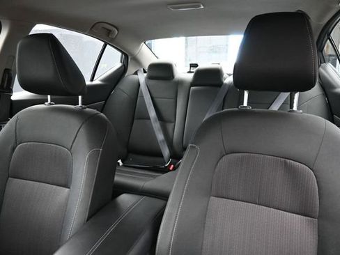 Used 2024 Nissan Altima 2.5 SV AWD/4WD image 14