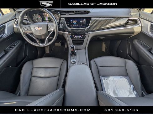 Certified 2024 Cadillac XT6 Premium Luxury w/ Technology Package image 9