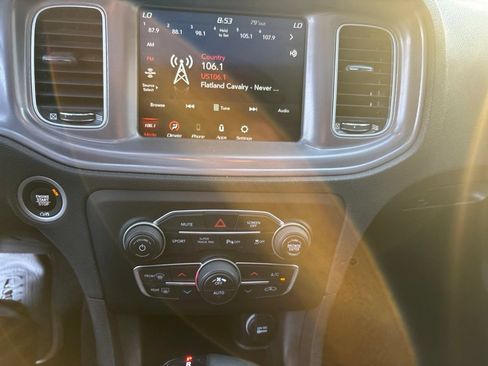 Used 2023 Dodge Charger R/T RWD image 39