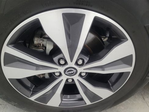 Used 2023 Nissan Murano S image 31