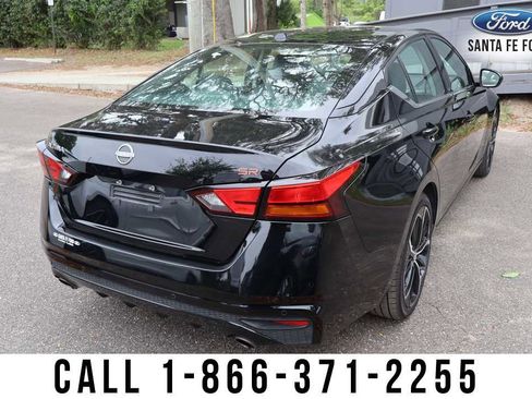 Used 2024 Nissan Altima 2.5 SR image 4