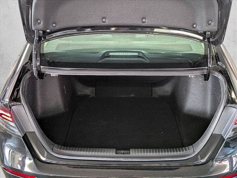 Used 2024 Honda Accord EX image 6