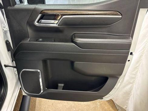 Certified 2024 GMC Sierra 1500 Elevation AWD/4WD image 24