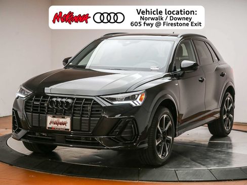Certified 2025 Audi Q3 2.0T Premium Plus w/ Premium Plus Package AWD/4WD image 1