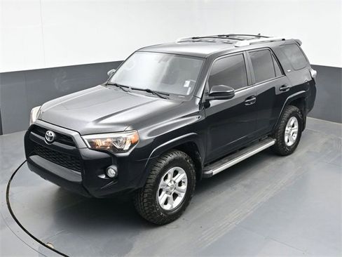 Used 2016 Toyota 4Runner SR5 image 40
