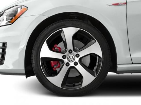 Used 2016 Volkswagen GTI S image 11