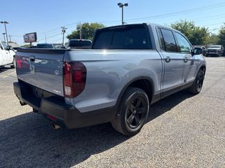 Used 2023 Honda Ridgeline Black Edition video 2