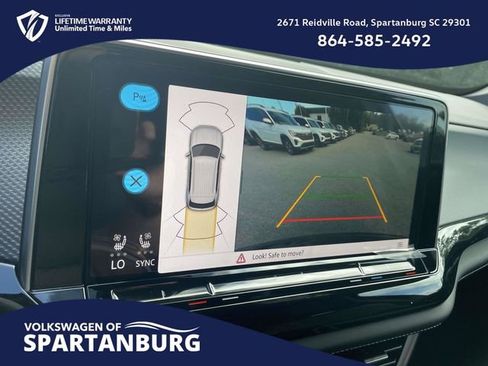 New 2026 Volkswagen Atlas Cross Sport SEL R-Line image 23