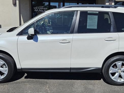 Used 2016 Subaru Forester 2.5i Premium AWD/4WD image 3