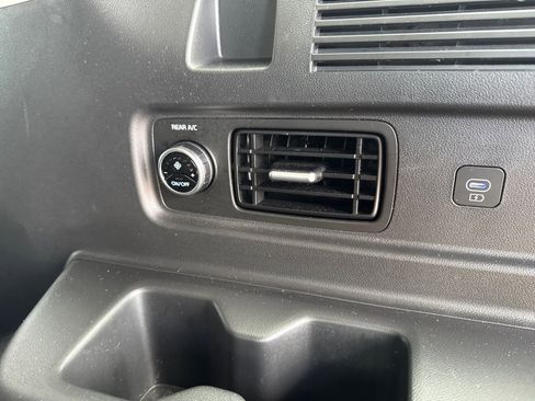 Used 2026 Hyundai Santa Fe SEL image 11